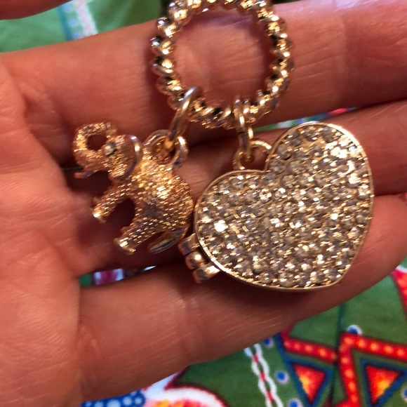 Rosetone elephant and heart necklace - Picture 2 of 4